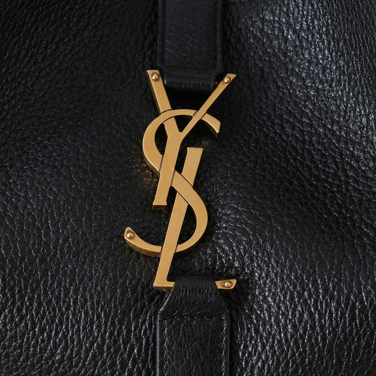 YVES SAINT LAURENT(USED)생로랑 763435 LE 5 A 7 베아백 블랙금장